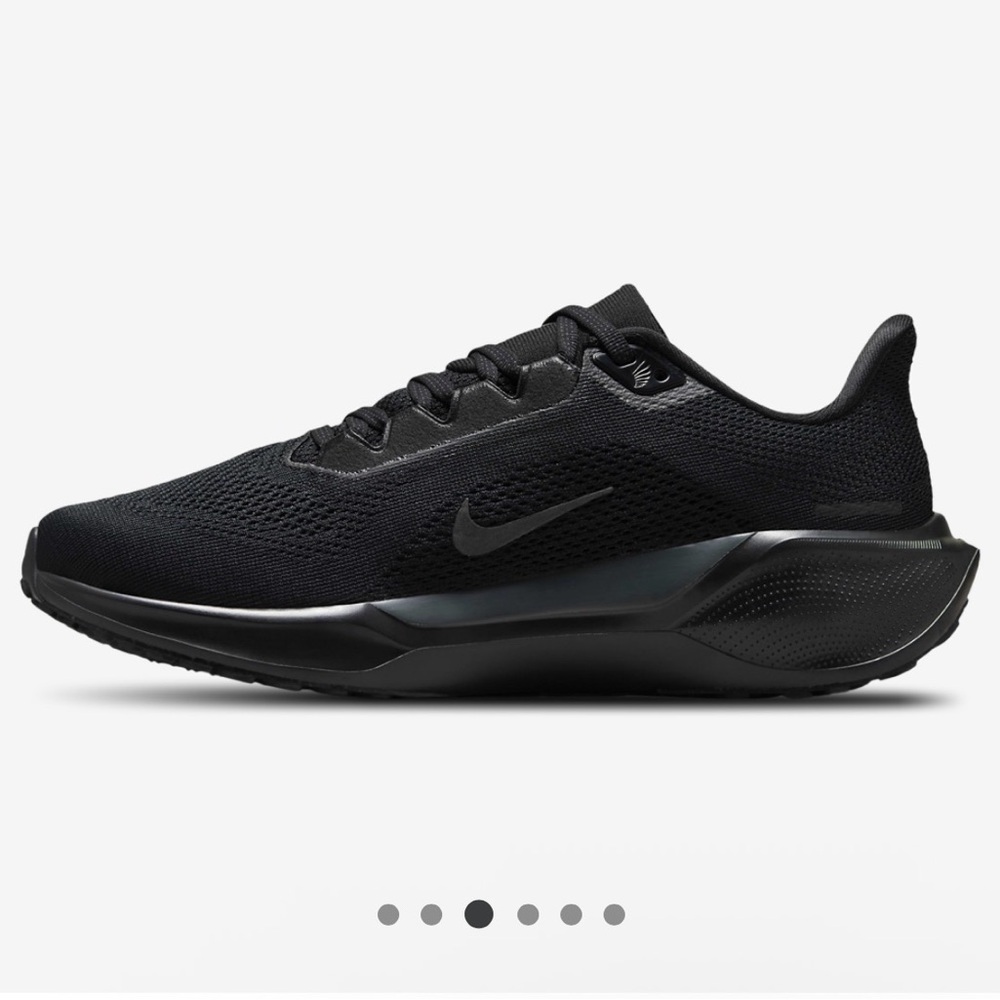 Nike Women’s Zoom Air Pegasus